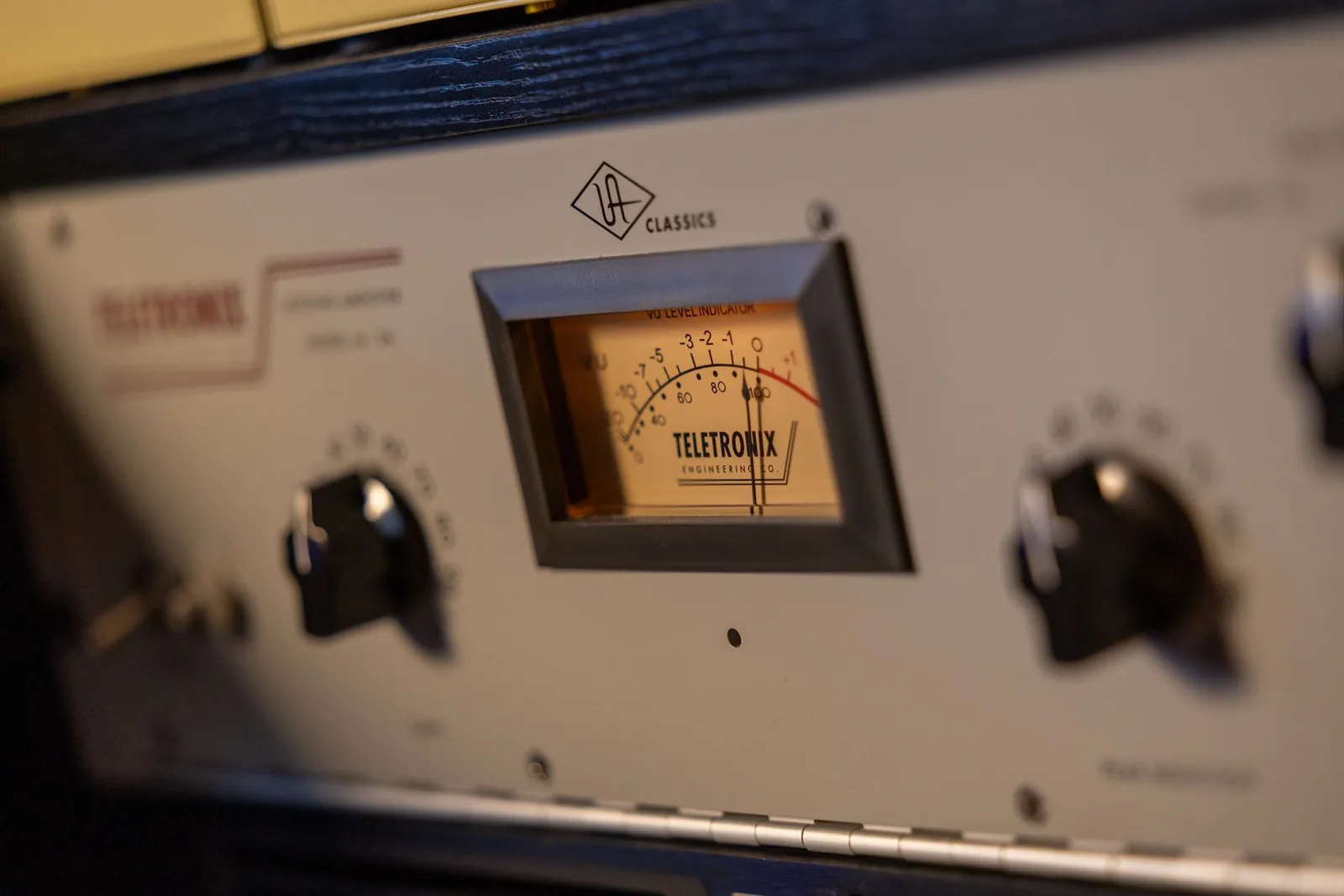 Photo: a Teletronix LA-2A opto compressor